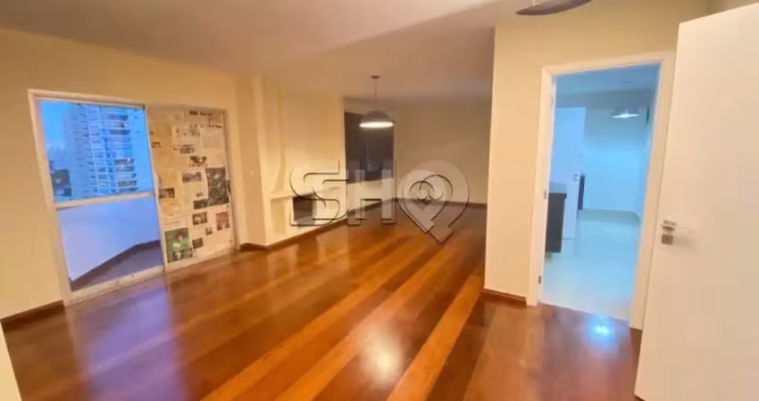 Apartamento com 4 quartos para alugar na Rua Pascoal Vita, 515, Vila Madalena, São Paulo