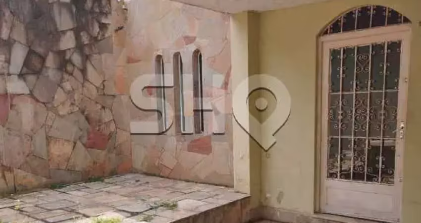 Casa com 3 quartos para alugar na Rua Soror Angélica, 182, Vila Ester (Zona Norte), São Paulo