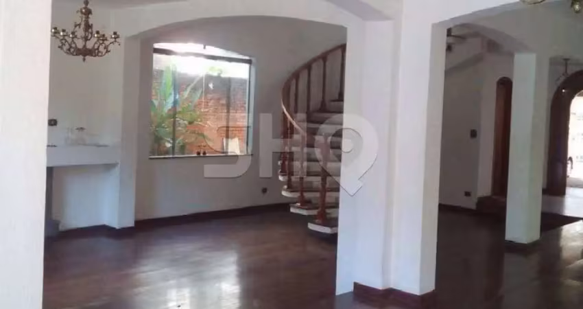 Casa com 4 quartos para alugar na Rua Anatólia, 85, Boaçava, São Paulo