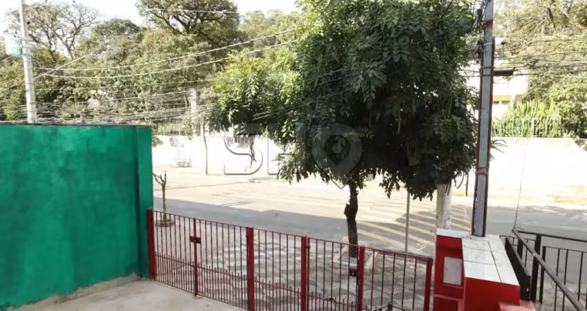 Casa com 3 quartos à venda na Rua Oliveira Lima, 230, Cambuci, São Paulo