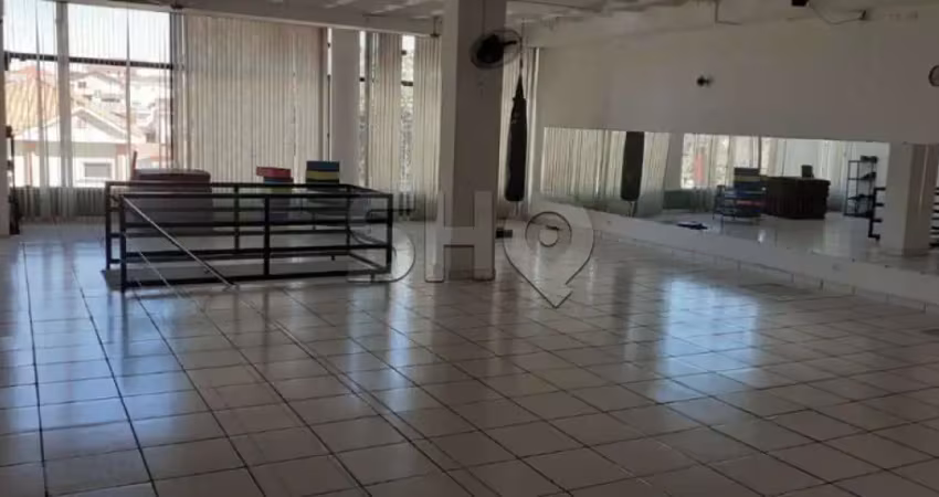 Prédio à venda na Rua Mateus Garcia, 288, Vila Irmãos Arnoni, São Paulo
