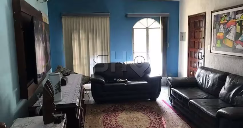 Casa com 3 quartos à venda na Rua Cirene de Oliveira Laet, 900, Vila Nilo, São Paulo