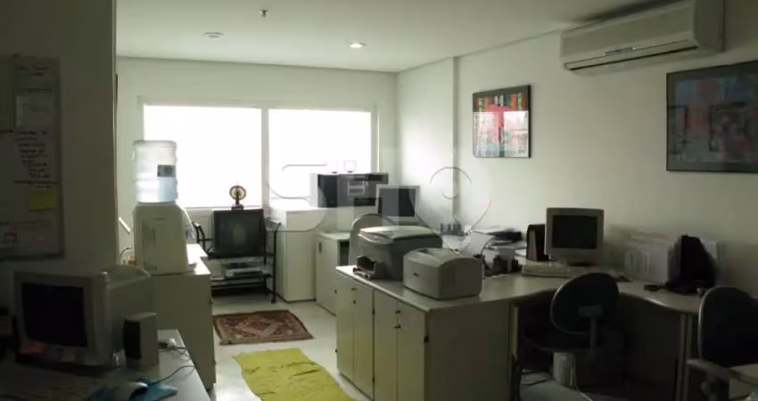 Sala comercial com 1 sala à venda na Rua Artur de Azevedo, 1767, Pinheiros, São Paulo