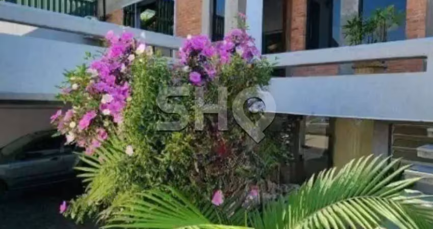 Casa com 3 quartos à venda na Rua Tácito de Almeida, 50, Pacaembu, São Paulo