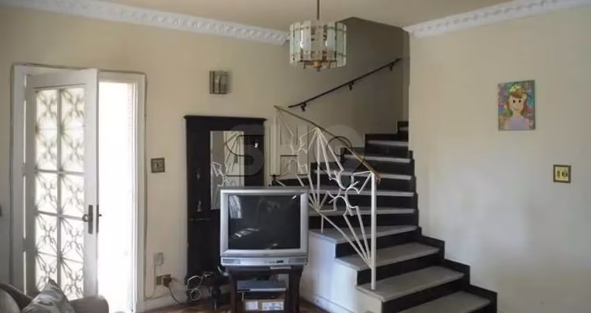 Casa com 3 quartos à venda na Rua Árabe, 45, Vila Clementino, São Paulo