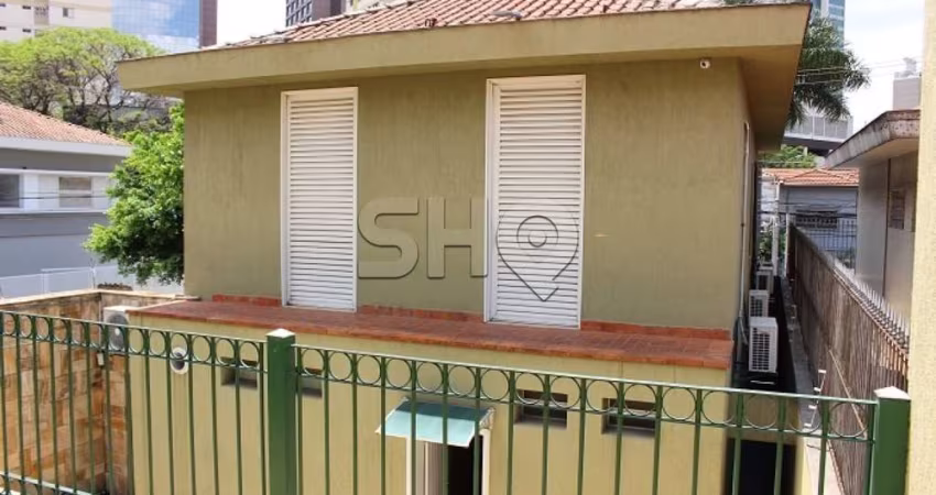 Casa com 3 quartos à venda na Rua Barão de Tefé, 138, Água Branca, São Paulo