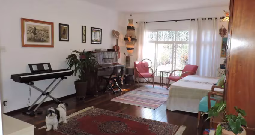 Casa com 3 quartos à venda na Rua Livi, 163, Vila Madalena, São Paulo