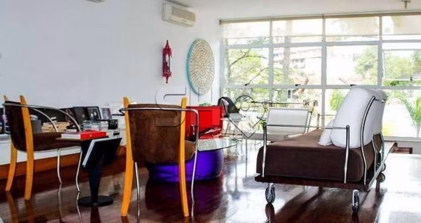 Casa com 4 quartos à venda na Rua Deputado Fábio Aranha, 35, Pacaembu, São Paulo