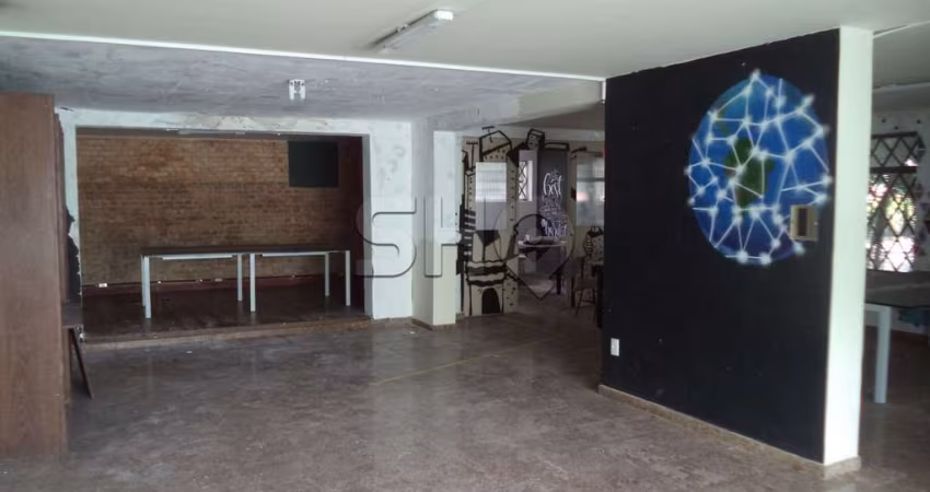 Casa comercial com 12 salas à venda na Rua Catalão, 72, Sumaré, São Paulo