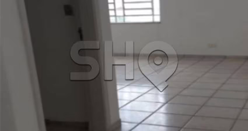 Casa com 3 quartos para alugar na Rua Raul Pompéia, 2198, Pompéia, São Paulo