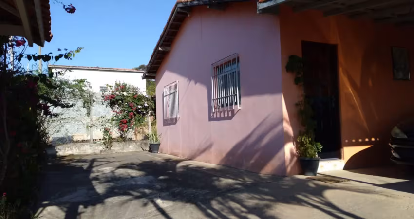 Ch001: jd. costão, santa branca - sp. r$420.000 1000m². 3 quartos, sala, copa, cozinha, churrasqueira, fogão a lenha, 3 garagens.