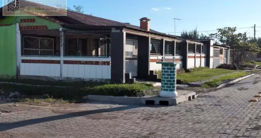 Casa para venda em cidreira, centro, 5 dormitórios, 1 suíte, 5 banheiros, 2 vagas