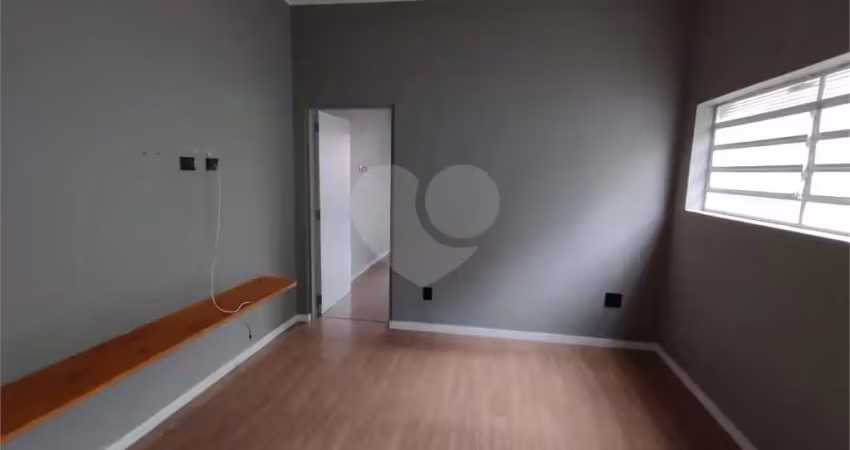 Casa com 8 quartos à venda na Rua Nanuque, Vila Leopoldina, São Paulo
