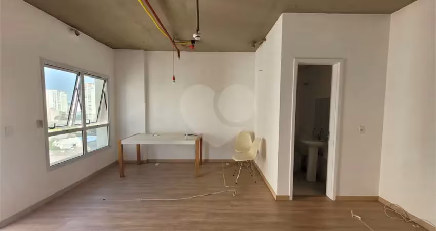 Sala comercial à venda na Rua Hassib Mofarrej, Vila Leopoldina, São Paulo