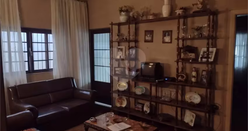 Casa com 2 quartos à venda na Rua Nanuque, Vila Leopoldina, São Paulo
