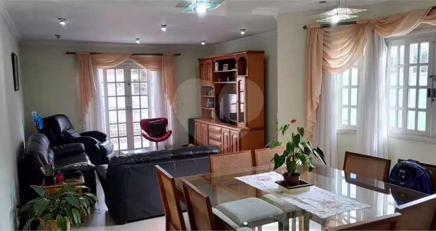 Casa com 3 quartos à venda na Eusébio De Paiva, Lapa, São Paulo