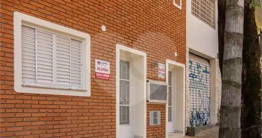 Sala comercial para alugar na Rua Albion, Lapa, São Paulo