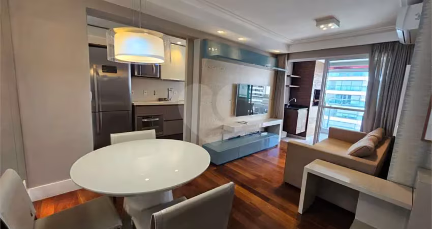 Apartamento com 2 quartos para alugar na Rua Doutor José Elias, Alto da Lapa, São Paulo