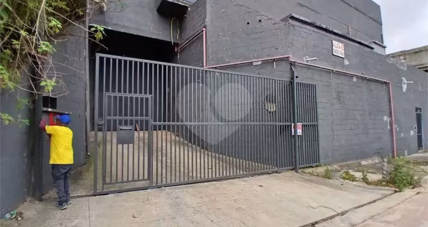 Barracão / Galpão / Depósito para alugar na Frei Liberato De Gries, Butantã, São Paulo