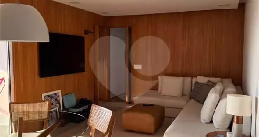 Apartamento com 2 quartos para alugar na Rua Doutor José Elias, Alto da Lapa, São Paulo