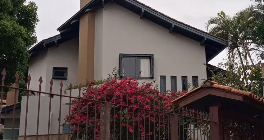 Linda casa para locação no centro de gravataí ! venha marcar uma visita