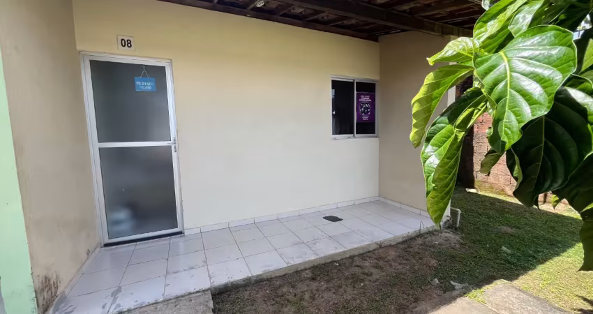Casa 2/4 condomínio fechado. lazer e segurança para sua família.