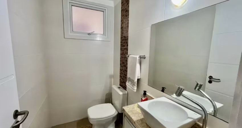 Sobrado em capão novo em condominio proximo ao mar e comercios