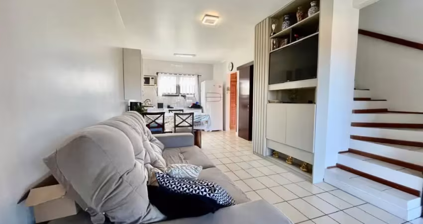 Sobrado em capão novo em condominio com infra estrutura