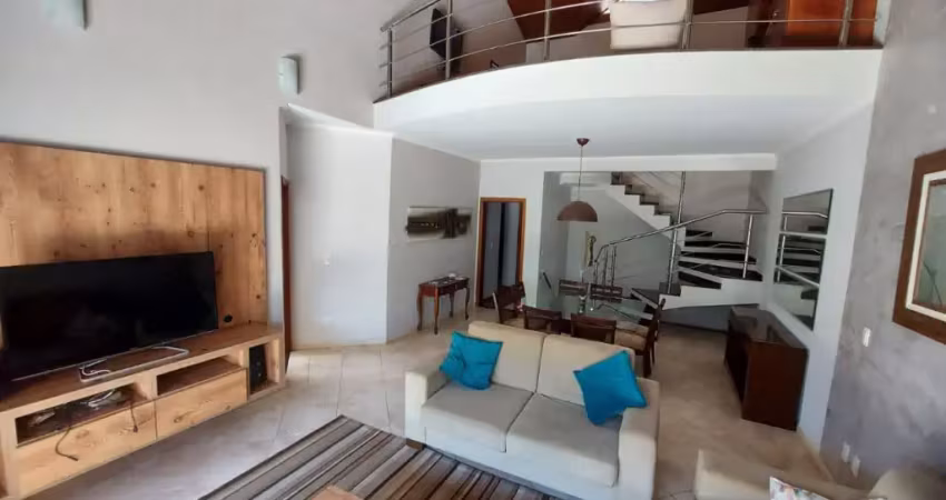 Linda casa de 3 dormitórios no condomínio vila dos ingleses
