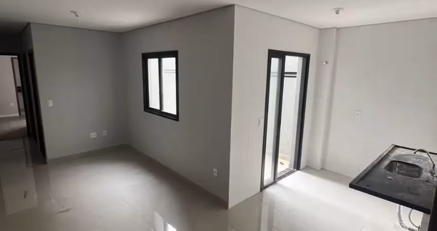 Apartamento 94m² à venda com 2 quartos sendo 1 suíte, 2 banheiros e 1 vaga.