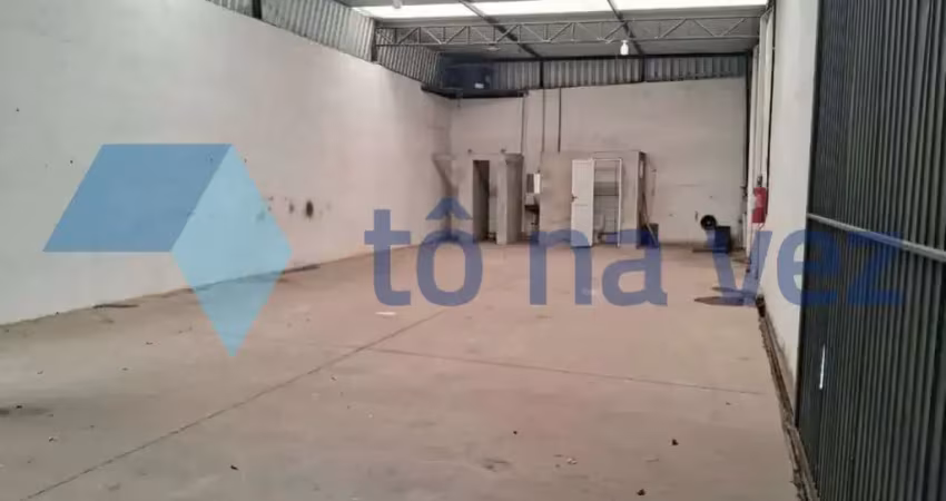 Galpão 370m² com 12 banheiros, 10 vaga, vestiário no campestre - santo andré - sp