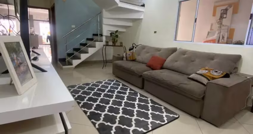 Excelente sobrado no bairro vista linda com 3 quartos