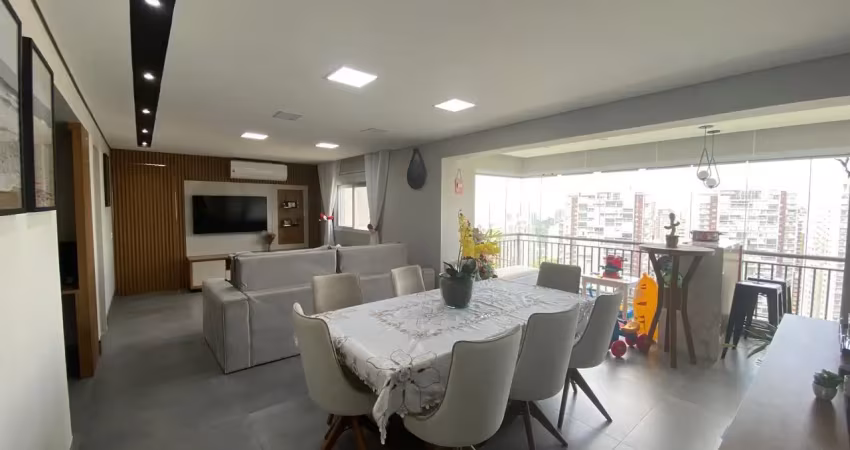Belo apto a venda com 129 metros, 3 suítes, 3 vagas de garagem e depósito!