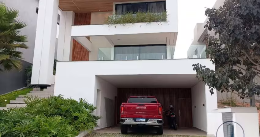 Casa em condomínio fechado com 3 quartos para alugar na Rua Waldyr Francisco Luciano, 49, Granja Viana, Cotia
