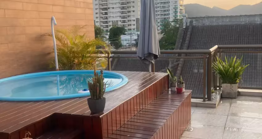 Maravilhosa cobertura duplex à venda - com financiamento - 114m²