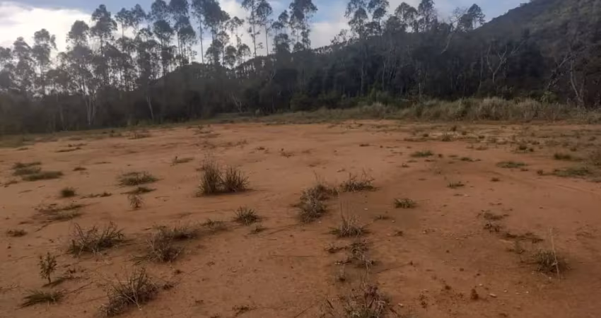 Excelente propriedade em são pedro de alcântara - invernada  4 hectares (em processo de desmembramento - possui matrícula mãe)