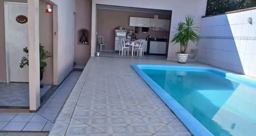 Linda casa no bairro são francisco em santo amaro da imperatriz sc - 3 quartos, suíte e ótimo preço