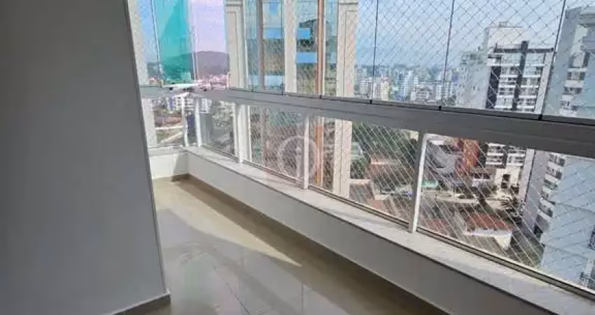 Apartamento em andar alto no bairro saguaçu, em joinville/sc.