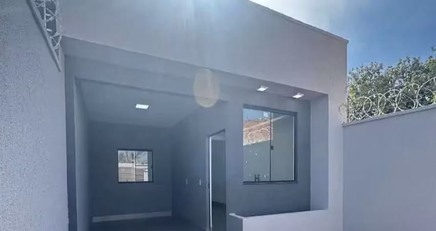 Casa à venda no recanto do bosque goiânia – 2 quartos com quintal