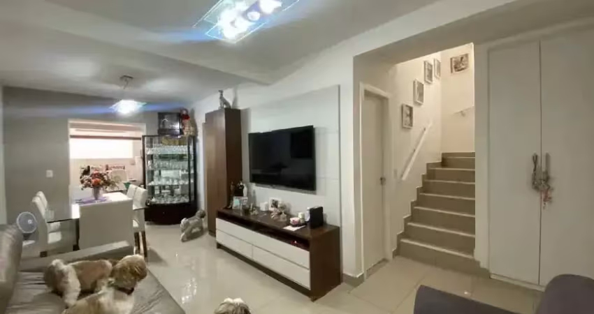 Casa com 3 quartos à venda na Rua Doutor Rubens Leme Machado, Jardim Lúcia, São Paulo
