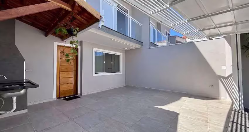 Casa nova à venda na vila nivi, com 2 quartos, 1 suíte, 2 banheiros, 2 vagas, 70m2