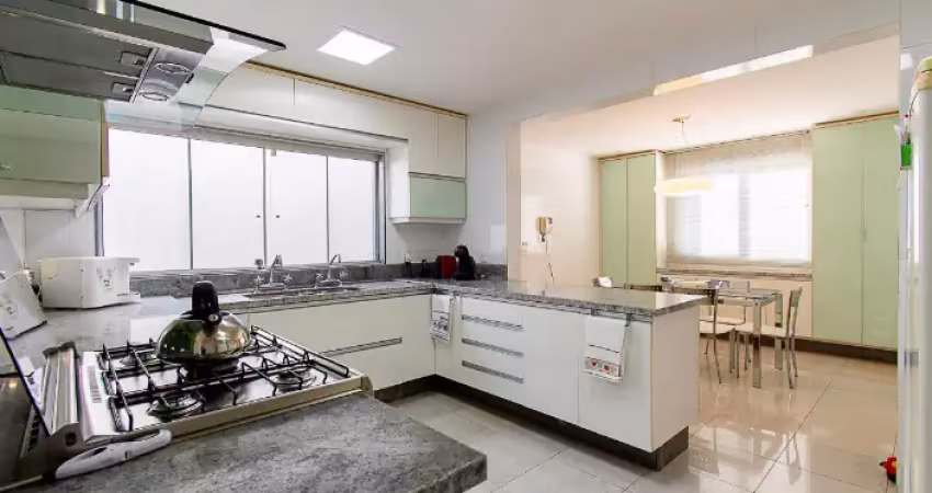 Casa com 3 quartos à venda na Rua Luzilândia, 13C, Cidade Patriarca, São Paulo