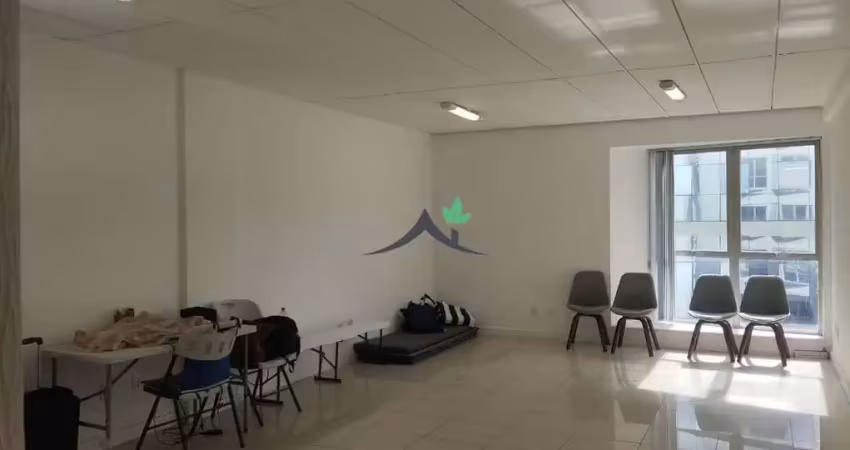 Sala comercial à venda na Avenida Jequitaia, 555, Comércio, Salvador