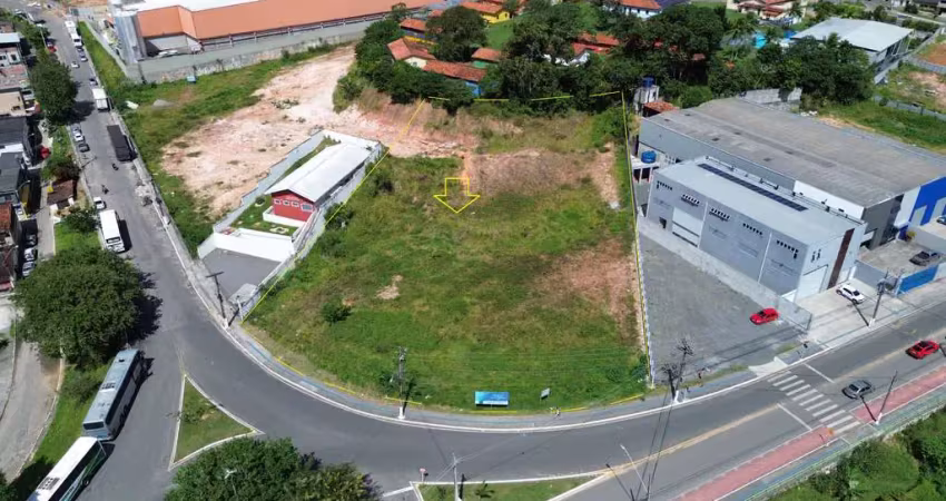Terreno à venda na Rua Sesi Sinai, CIA, Simões Filho