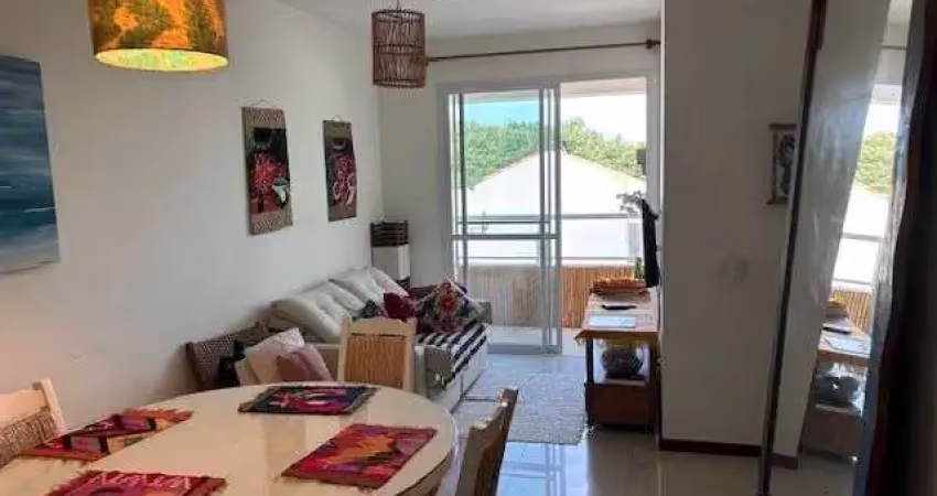 Apartamento 2 dormitórios sendo 1 suíte no campeche