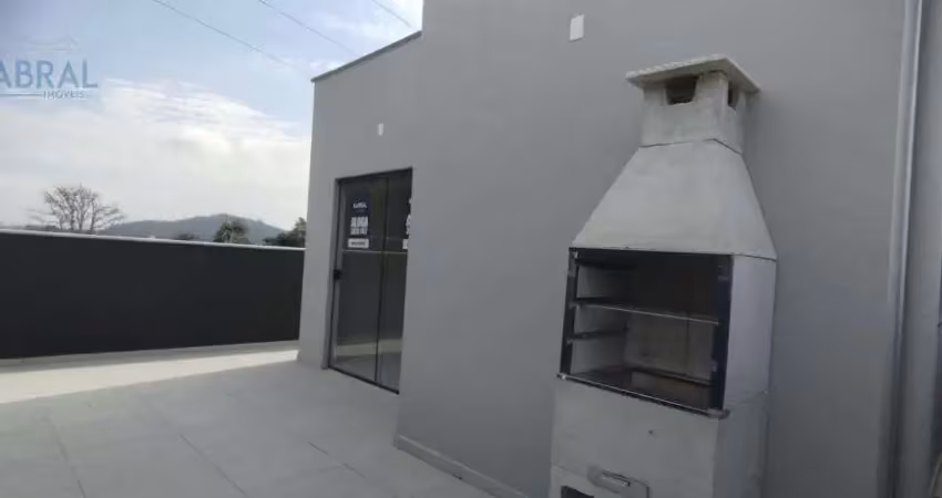 Apartamento com 2 quartos para alugar na Rodovia Baldicero Filomeno, 1380, Ribeirão da Ilha, Florianópolis