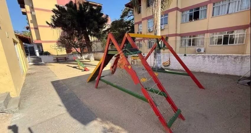 Apartamento 3 dormitórios, 1 vaga de garagem- capoeiras