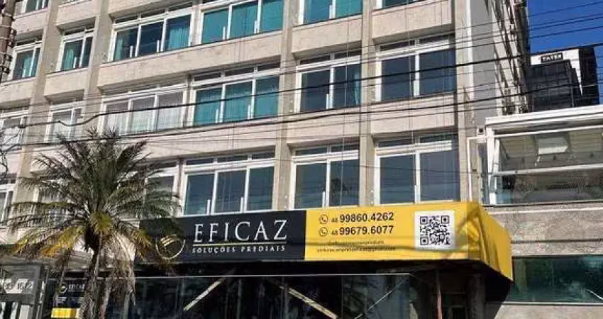Apartamento com 4 dormitórios, 2 vagas de garagem - frente para beira mar.