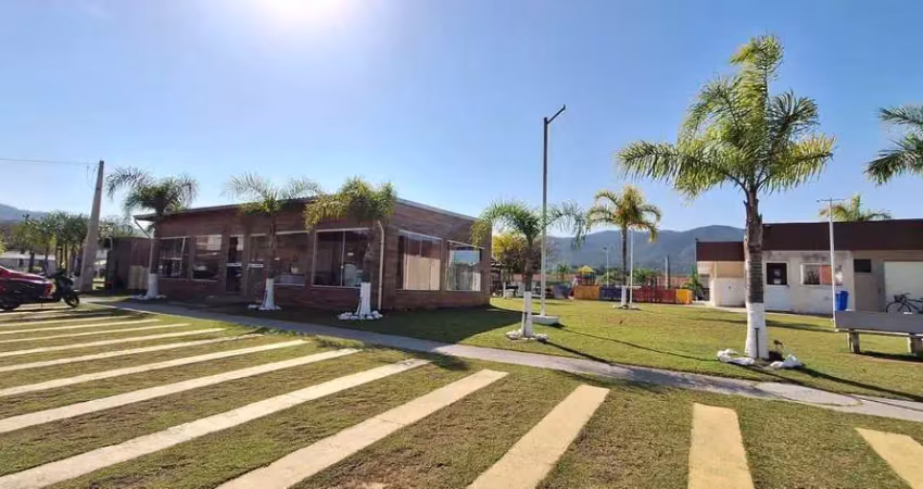 Casa germinada em condomínio - bela vista - palhoça