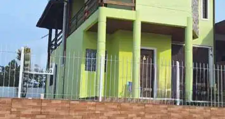 Sobrado com 3 dormitórios, sendo uma suíte, serraria, são josé